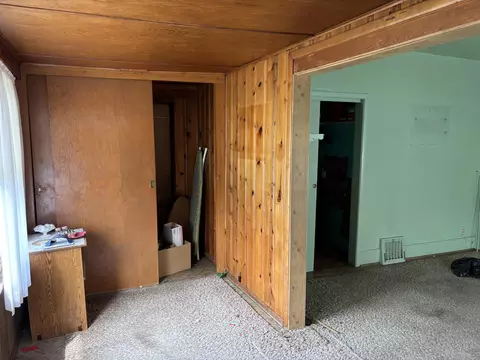 907 Cherry St, Hammond, IN 46324 photo 2
