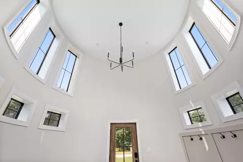 Entry Way - 548 E 1400, Kouts, IN 46347 photo 9 of 15