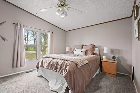 Bedroom - 548 E 1400, Kouts, IN 46347 photo 6 of 8