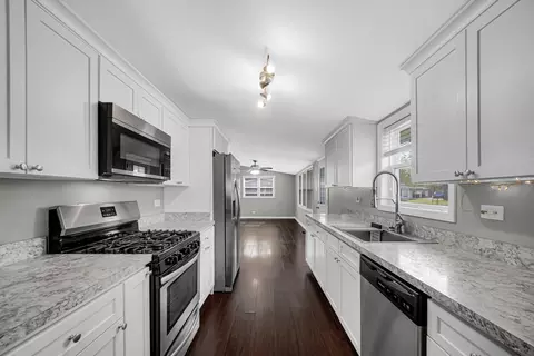 Kitchen - 1425 End Ave, Dyer, IN 46311 photo 1 of 3