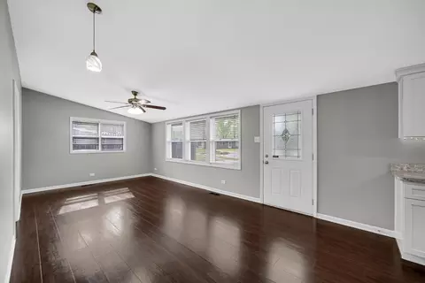 Living - 1425 End Ave, Dyer, IN 46311 photo 1 of 2