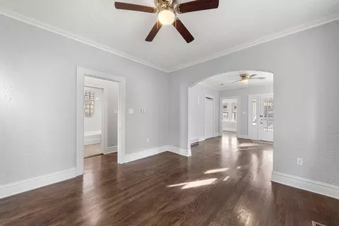 1140 Delaware St, Gary, IN 46407 photo 4