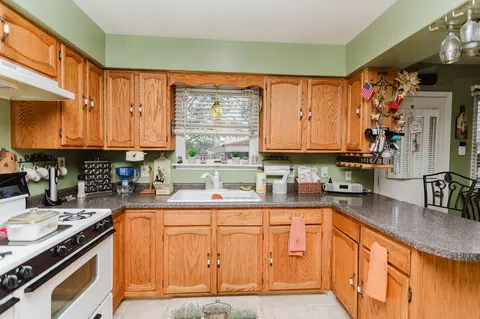 7518 Idaho Ave, Hammond, IN 46323 photo 18