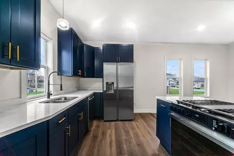 405 Grant St, Gary, IN 46404 photo 9