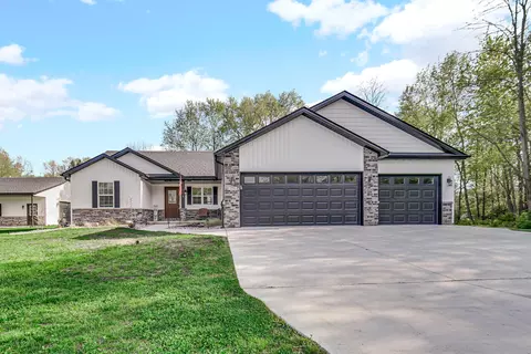 173 E 1100, Wheatfield, IN 46392 photo 2