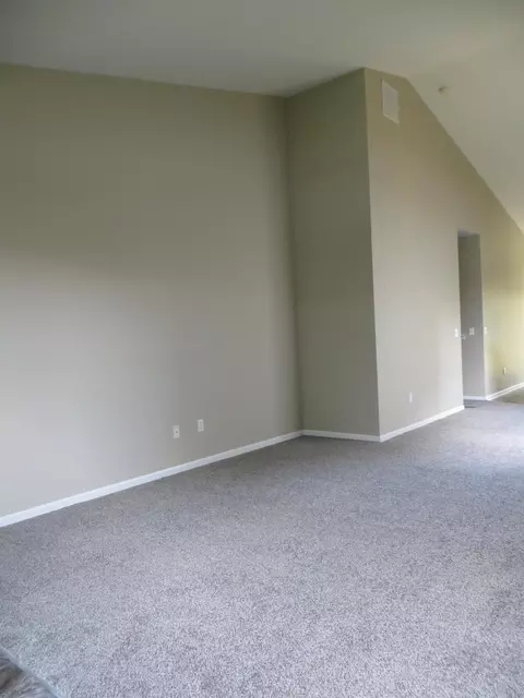 7601 E 112th Ave, Crown Point, IN 46307 photo 11