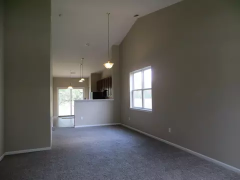 7601 E 112th Ave, Crown Point, IN 46307 photo 9