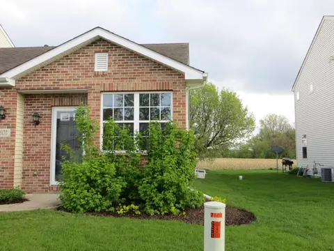 7601 E 112th Ave, Crown Point, IN 46307 photo 2