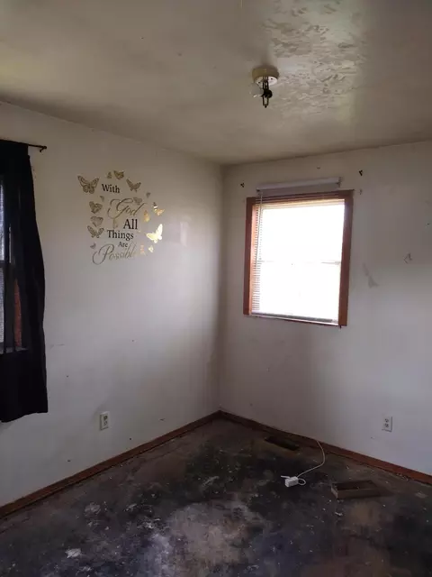 2395 Jennings St, Gary, IN 46404 photo 7