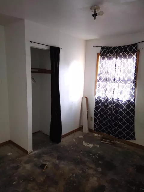 2395 Jennings St, Gary, IN 46404 photo 6