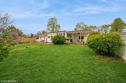 Exterior - 712 Elm St, Griffith, IN 46319 photo 2 of 2
