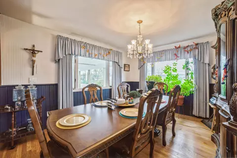 Dining - 712 Elm St, Griffith, IN 46319 photo 1 of 1