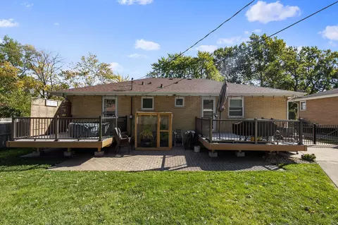 Exterior - 8128 Monroe Ave, Munster, IN 46321 photo 9 of 11