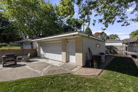 Exterior - 8128 Monroe Ave, Munster, IN 46321 photo 2 of 11