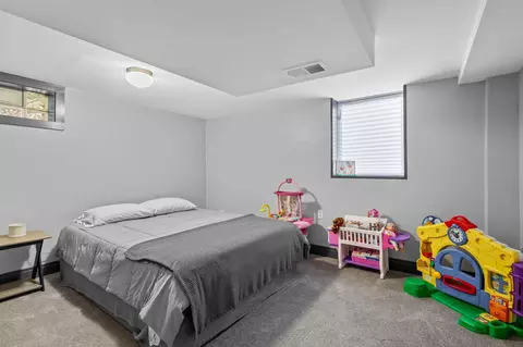 Bedroom - 8128 Monroe Ave, Munster, IN 46321 photo 7 of 12