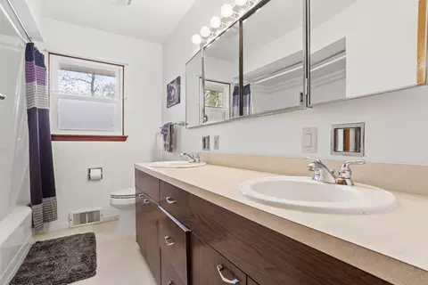 541 N Jay Ave, Griffith, IN 46319 photo 14