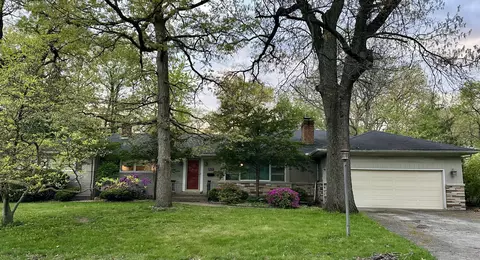 8628 Walnut Dr, Munster, IN 46321 photo 1