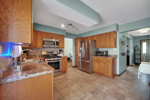 Kitchen - 519 Hillside Dr, Dyer, IN 46311 photo 2 of 3