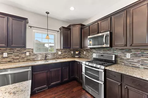 9847 Meadowrose Ln, Saint John, IN 46373 photo 11