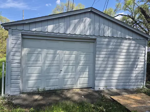 3346 Delaware St, Gary, IN 46409 photo 2