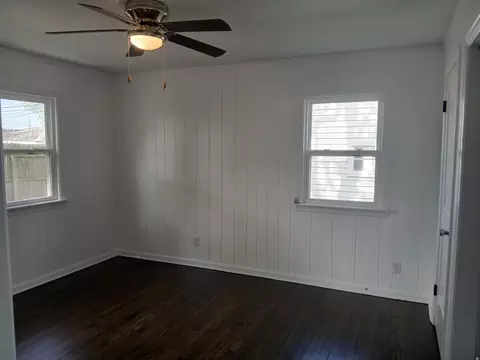 7616 Walnut Ave, Hammond, IN 46324 photo 11