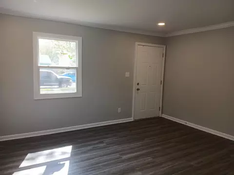 7616 Walnut Ave, Hammond, IN 46324 photo 2