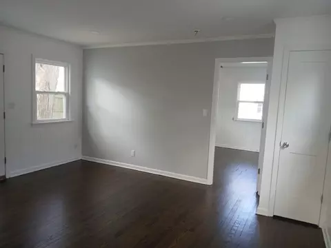 7616 Walnut Ave, Hammond, IN 46324 photo 8