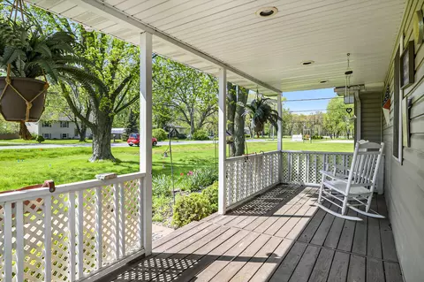 1635 S Cline Ave, Griffith, IN 46319 photo 4