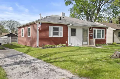 Exterior - 1663 175th St, Hammond, IN 46324 photo 2 of 6