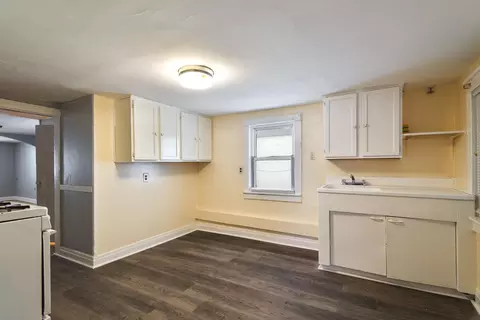 Entry Way - 2516 Schrage Ave, Whiting, IN 46394 photo 1 of 1