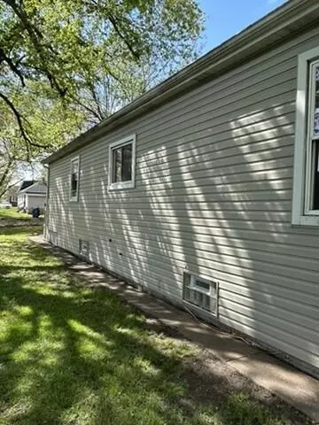 4024 Monroe St, Gary, IN 46408 photo 2