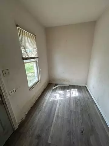 4024 Monroe St, Gary, IN 46408 photo 8