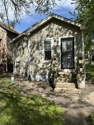4024 Monroe St, Gary, IN 46408 photo 3