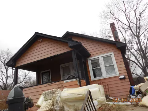 816 Floyd St, Gary, IN 46403 photo 4
