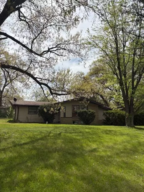 9887 N 150, Lake Village, IN 46349