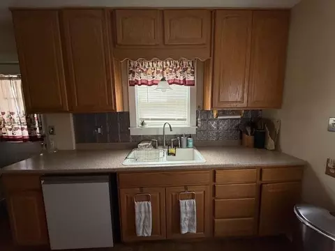 1446 Warwick Ave, Whiting, IN 46394 photo 10