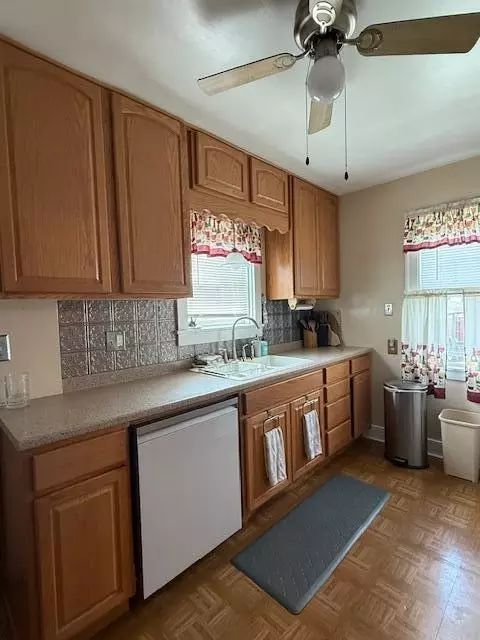 1446 Warwick Ave, Whiting, IN 46394 photo 9
