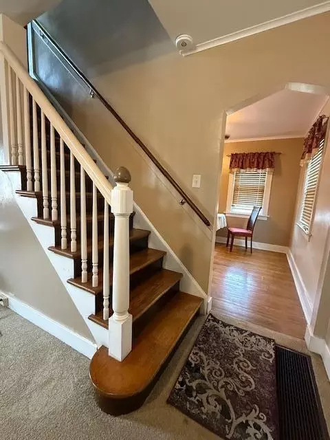 1446 Warwick Ave, Whiting, IN 46394 photo 5