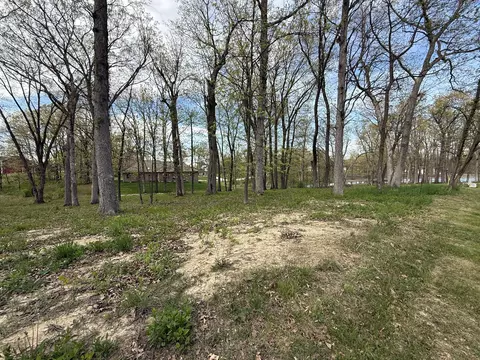 727 Druim Trl, Crown Point, IN 46307 photo 4