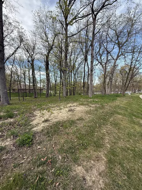 727 Druim Trl, Crown Point, IN 46307 photo 5