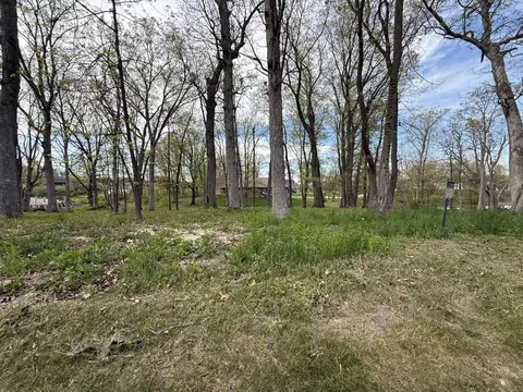 727 Druim Trl, Crown Point, IN 46307 photo 2