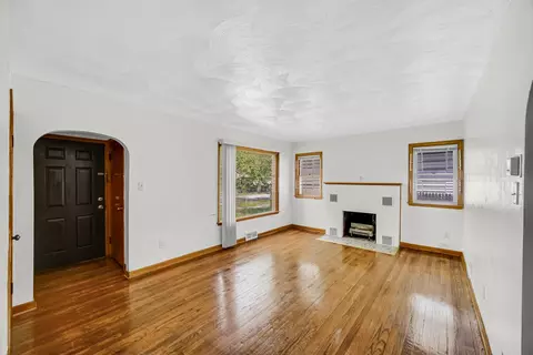 565 Porter St, Gary, IN 46406 photo 3