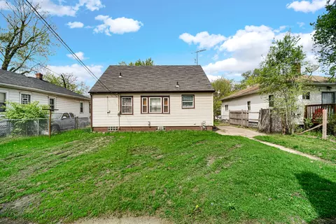 565 Porter St, Gary, IN 46406 photo 17