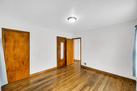 565 Porter St, Gary, IN 46406 photo 10