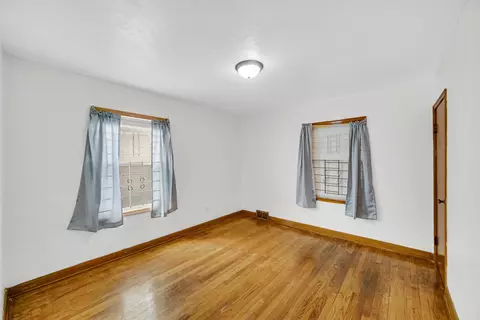565 Porter St, Gary, IN 46406 photo 9
