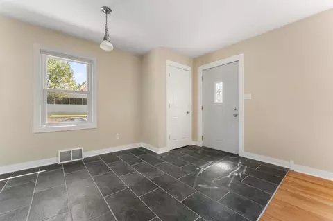 703 N Ernest St, Griffith, IN 46319 photo 5