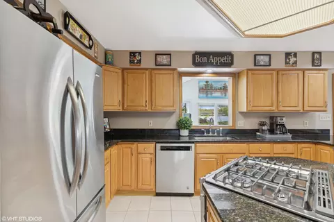1835 W Oak St, Griffith, IN 46319 photo 6