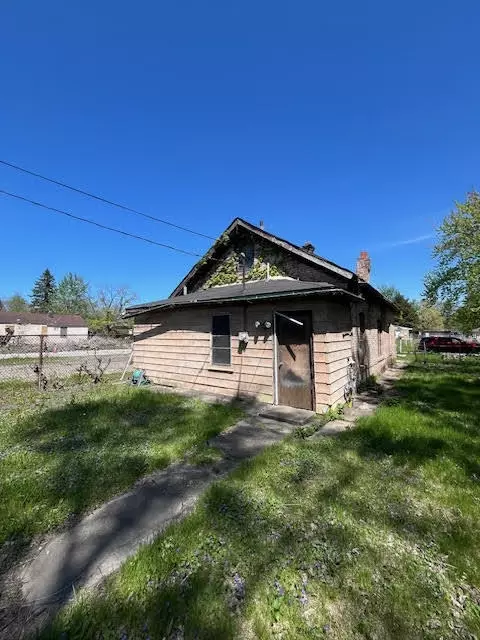 2710 Madison St, Gary, IN 46407 photo 3