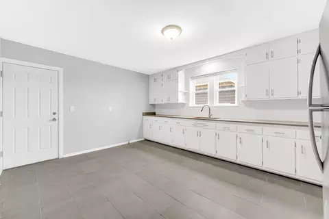 Entry Way - 4220 Hohman Ave, Hammond, IN 46327 photo 1 of 2