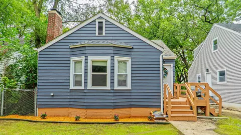 855 Fayette St, Gary, IN 46403 photo 2